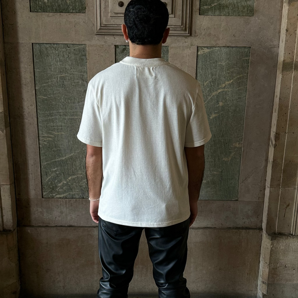 "L'ART RENCONTRE LE LUXE" - TEE