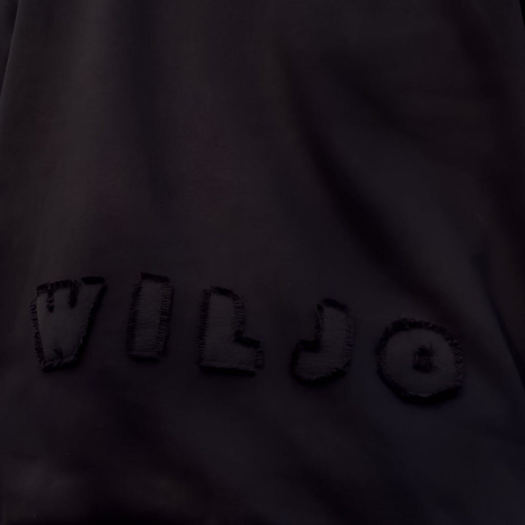"ESCAPADE URBAINE" - SWEAT À CAPUCHE