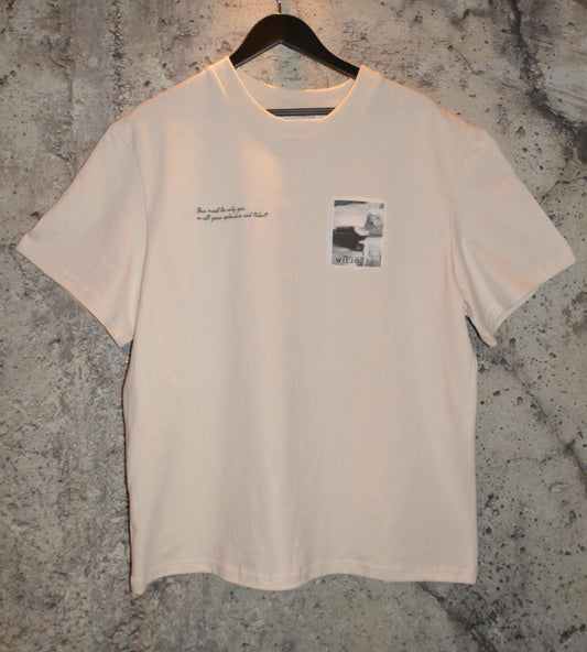 "ART MEETS LUXURY" - TEE