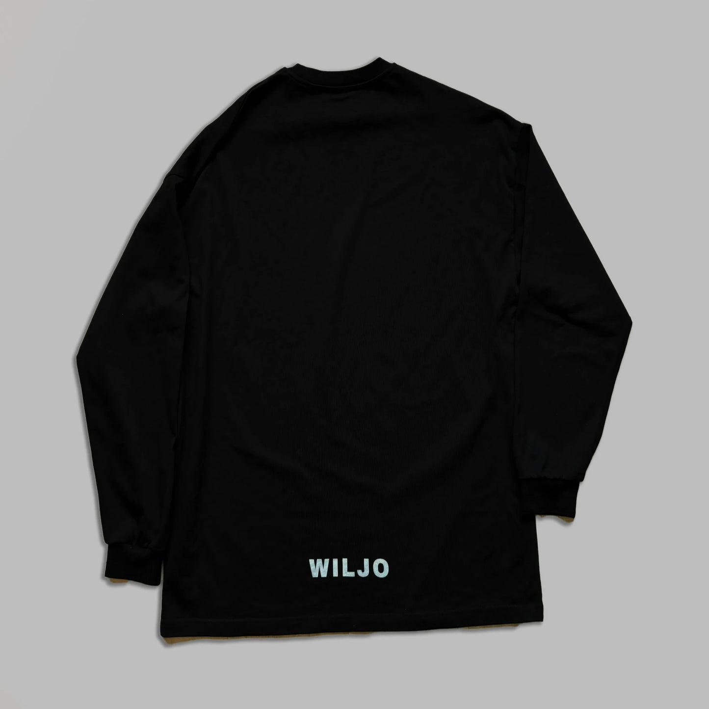 Wiljo Core - Abstract Long Sleeve Tee
